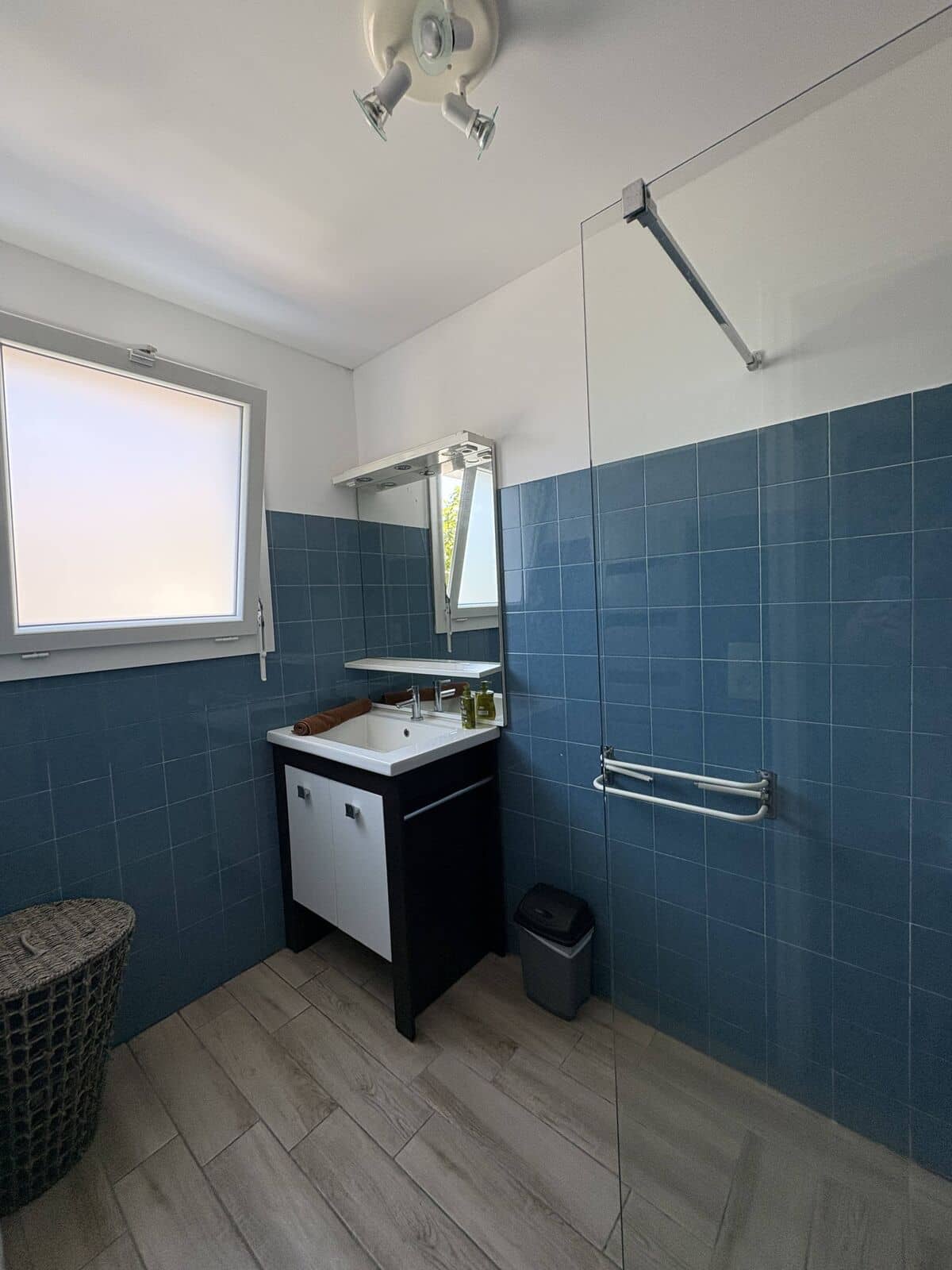 MAVERICKS 6 Personnes